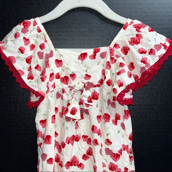 Jessica Simpson toddler one-piece outfit, cream with red flower petals all over - Picture 3 of 12